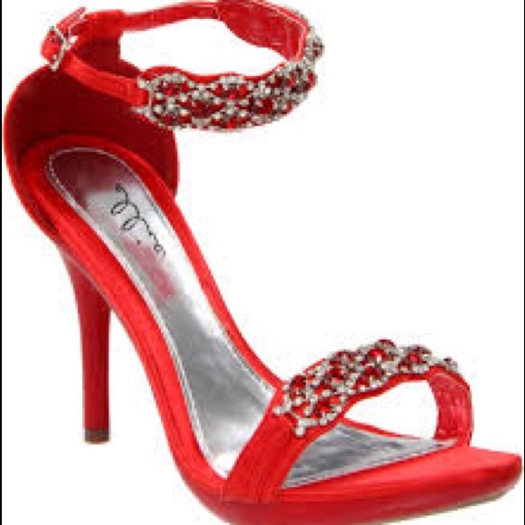 Meet your Posher, Nikki - Picture 1 of 1